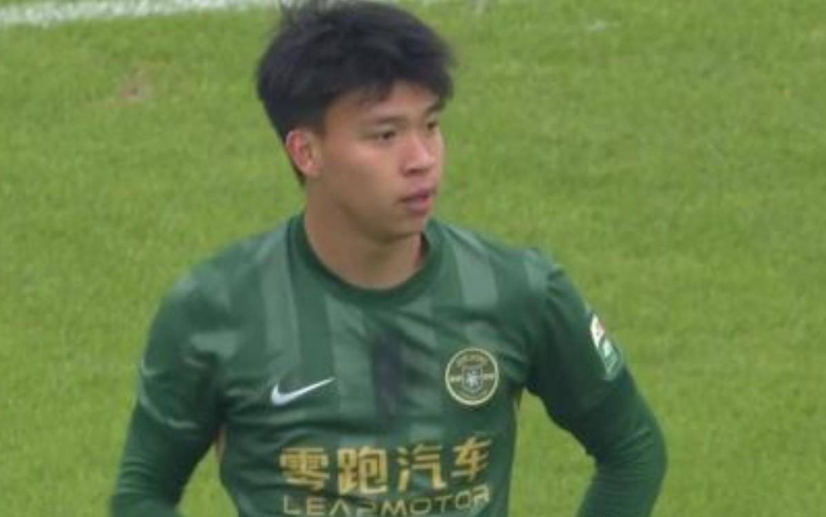 黄金甲体育-王钰栋：新赛季目标先定打进10个球，慢慢来吧